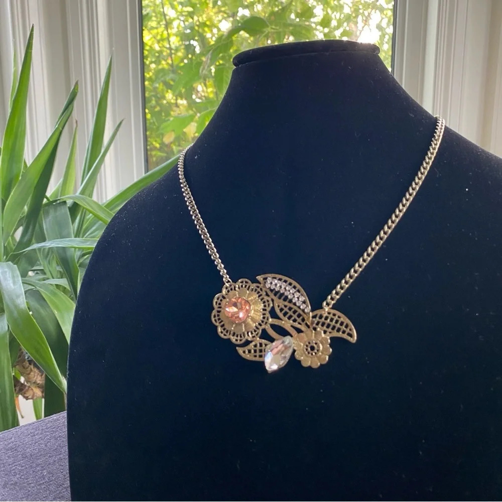 Oliver Bonas Gold Tone Pink Floral Pendant Necklace - Picture 5 of 8